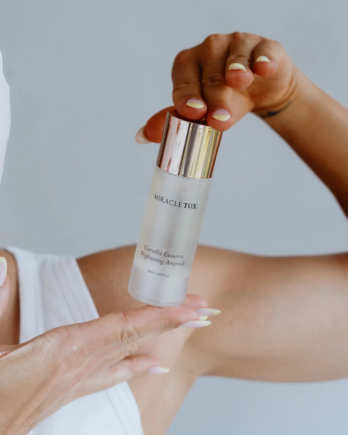 MIRACLETOX Camellia Exosome Brightening Ampoule 50 ml